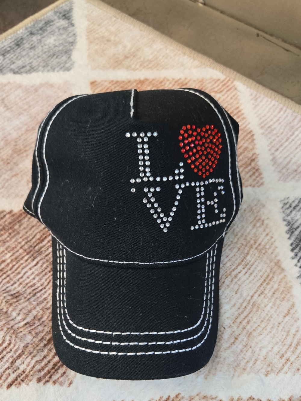 Black Women's Rhinestone 'LOVE' Baseball Cap with Red Heart